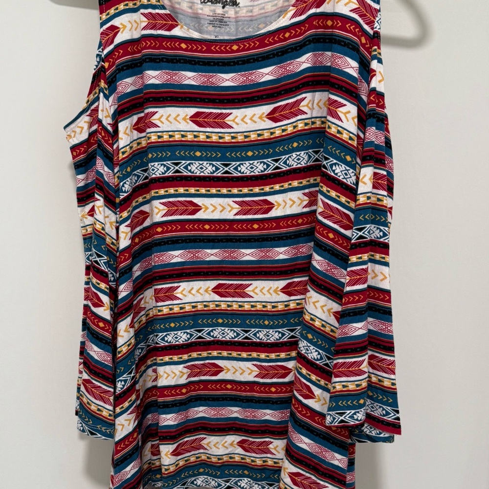 Wrangler XL women’s off the shoulder shirt